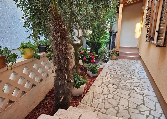 Asterix Διαμέρισμα Πούλα