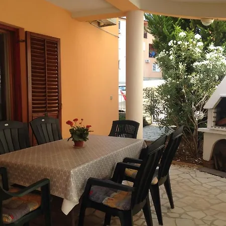 Apartman Asterix *